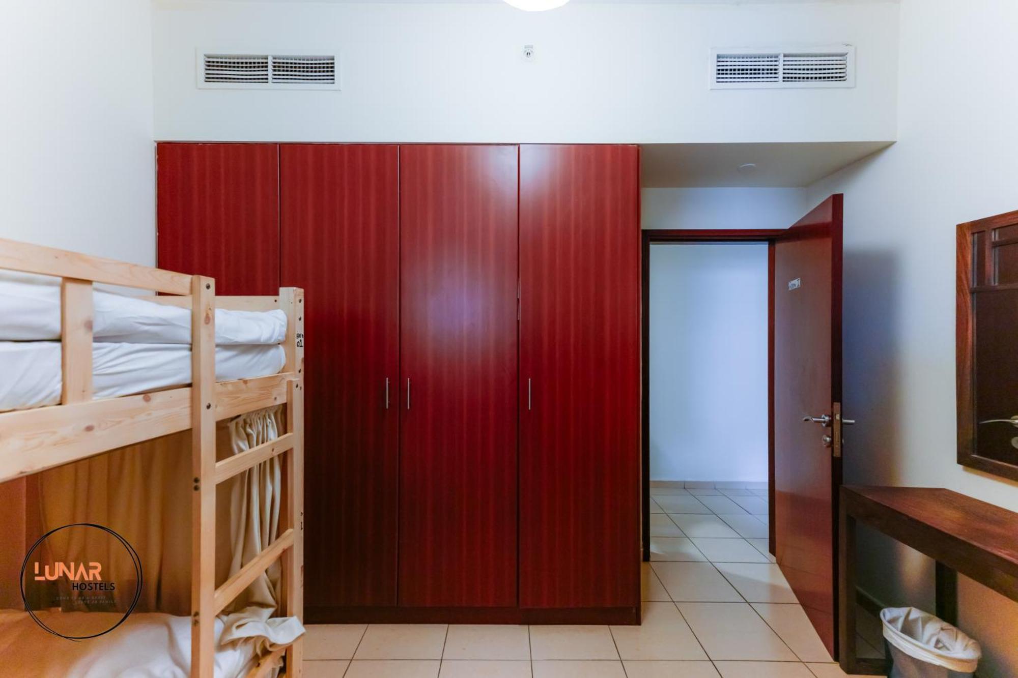 Lunar Cozy Hostel - Jbr 두바이 외부 사진