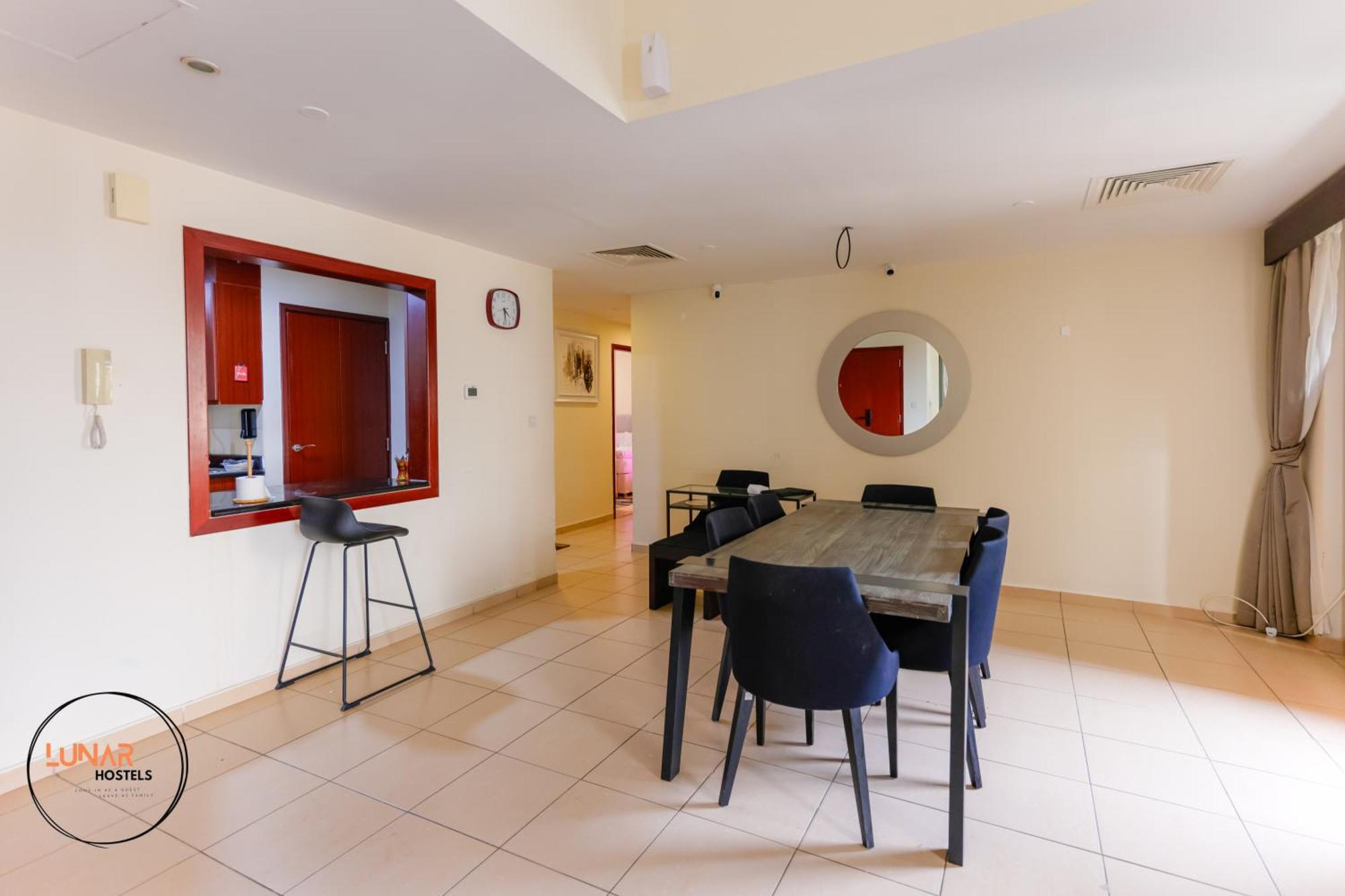 Lunar Cozy Hostel - Jbr 두바이 외부 사진