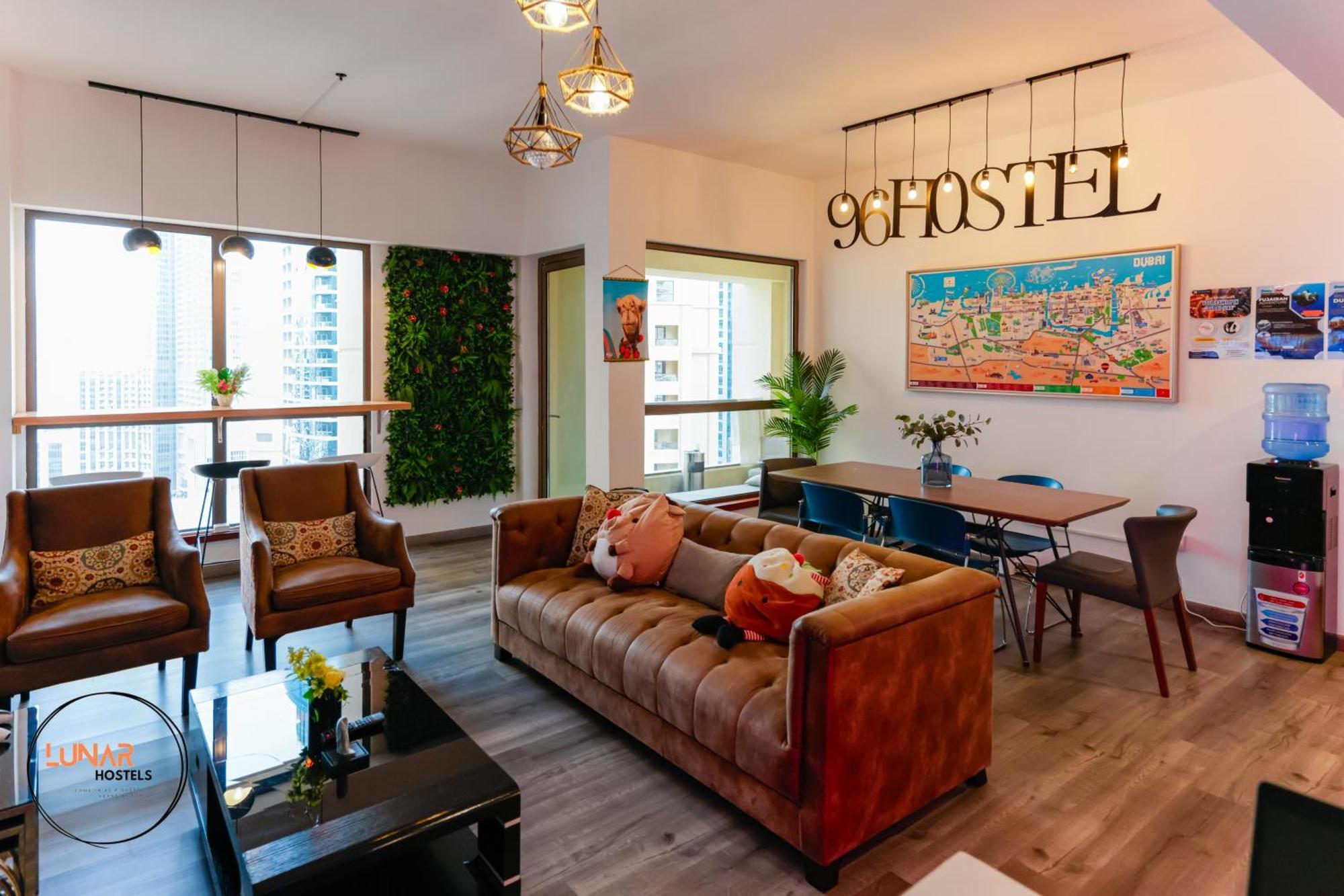 Lunar Cozy Hostel - Jbr 두바이 외부 사진